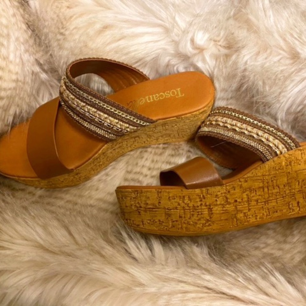 Womens Jeweled Wedges